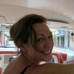 Meet your Posher, Lana